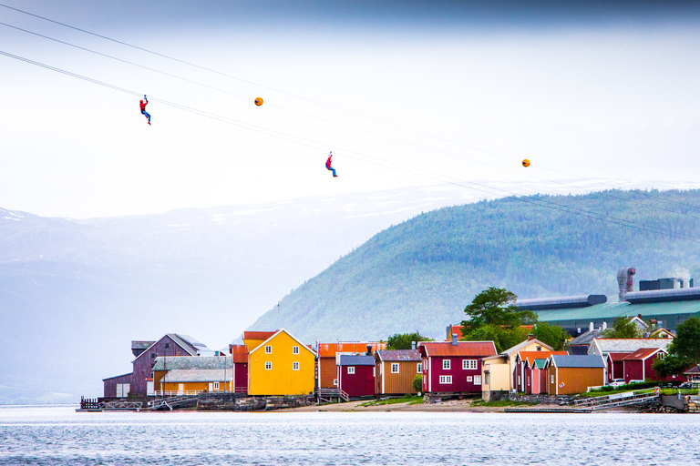 Siente la adrenalina en la Tirolina de MosjøenTirolina de Mosjøen