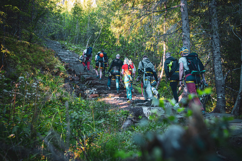 Voel de adrenaline in Mosjøen ZiplineMosjøen-tokkelbaan