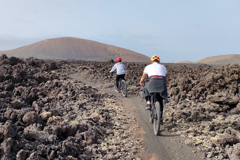 Lanzarote: Guided ebike tours of the Timanfaya volcanoes