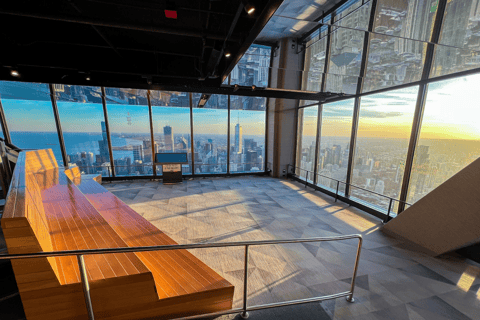 Chicago: 360 Chicago Observation Deck Sip and View Ticket