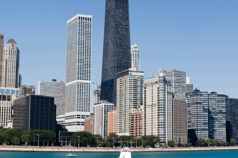 Chicago: biglietto sorseggia e guarda la piattaforma di osservazione 360 ChicagoChicago: Biglietto 360 Chicago Observation Deck Sip and View