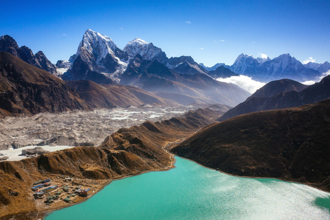 Everest Base Camp Trek met Gokyo-meren - 16-daags avontuur