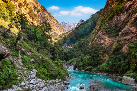 Trekking al campo base dell&#039;Everest con Gokyo Lakes - Avventura di 16 giorni