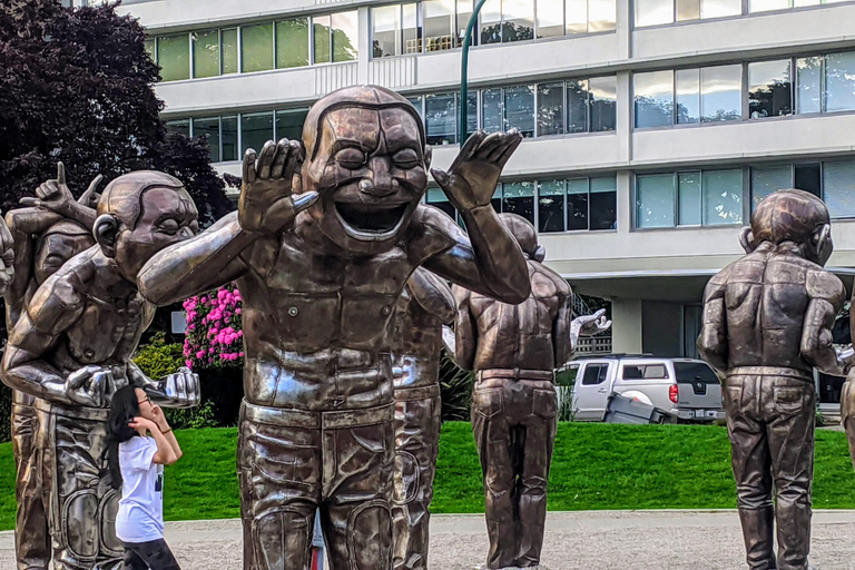 Vancouver Marvels: Private Day Tour Exploring 25 Attractions