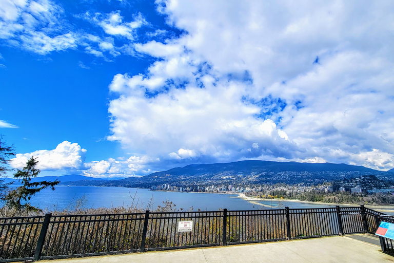 Vancouver Marvels: Private Day Tour Exploring 25 Attractions