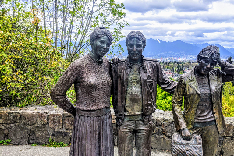 Vancouver Marvels: Private Day Tour Exploring 25 Attractions