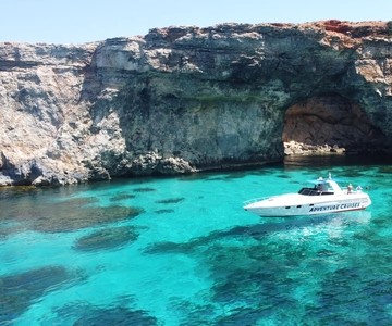 Sliema: Boat Trip to Comino Blue Lagoon, Gozo, and Caves