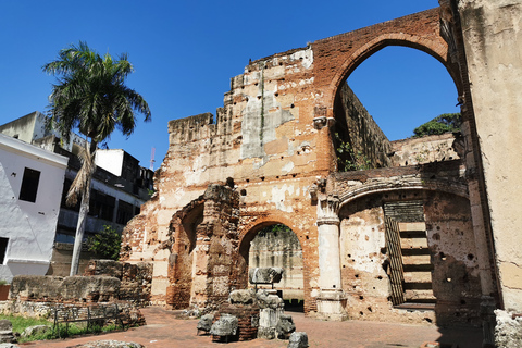 Von Puerto Plata aus: Santo Domingo Komplettbesuch