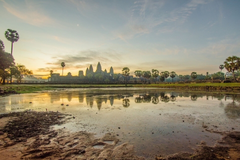Angkor Wat zonsopgang en zonsondergang privétour van een hele dagPrivérondleiding Angkor Wat bij zonsopgang en zonsondergang van een hele dag