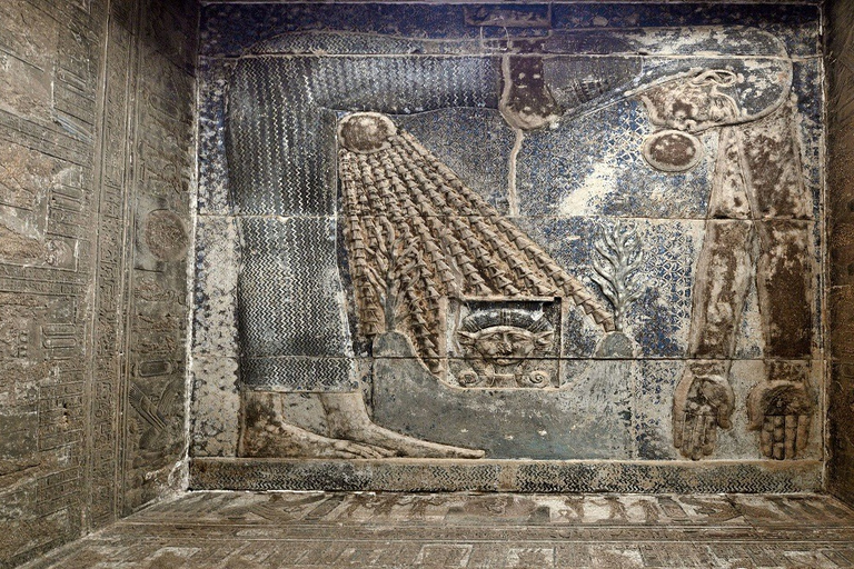 Luxor: Gedeelde halve dag tour naar Dendera Tempel met gidsLuxor: gedeelde rondleiding van een halve dag door de Dendera-tempel met gids