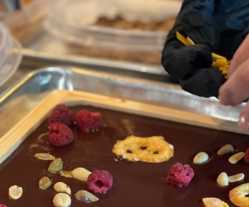 Santa Barbara: Workshop Chocoladereep en Kunstdoos maken