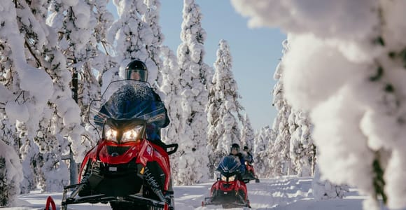 Levi: Snowmobile Safari to the Levi Nature