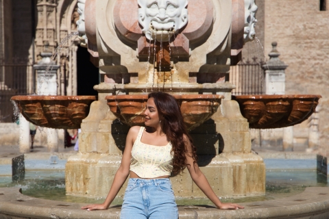Sevilla: Professionelles Fotoshooting vor der Kathedrale & GiraldaStandard (10 Fotos)