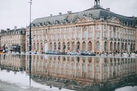 Burdeos, Visita guiada privada a pie de la ciudad - Hizvo