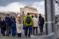 Neurenberg, wandeltocht door de voormalige Rally Grounds van de nazi -partij - Housity