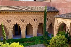 Zaragoza: Führung durch den Aljafería Palast auf Spanisch
