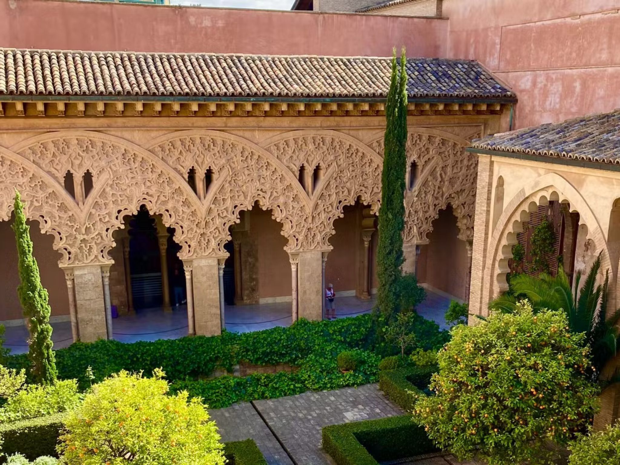 Zaragoza: Führung durch den Aljafería Palast auf Spanisch