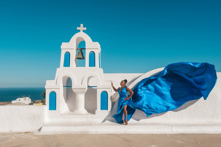 Vliegende jurk Santorini fotoshoot