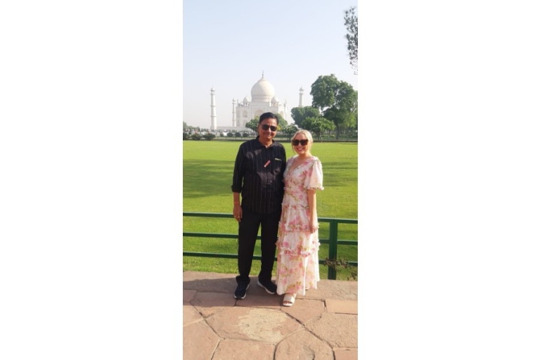 Depuis l'hôtel Agra : Tour du Taj Mahal au lever du soleil (tout compris)Excursion au lever du soleil avec entrée aux monuments et guide