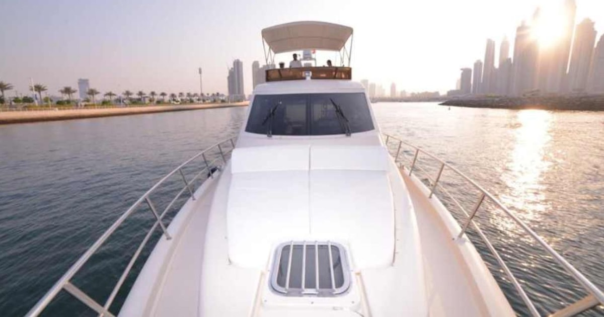 Gallivant 60ft Luxury Yacht GetYourGuide