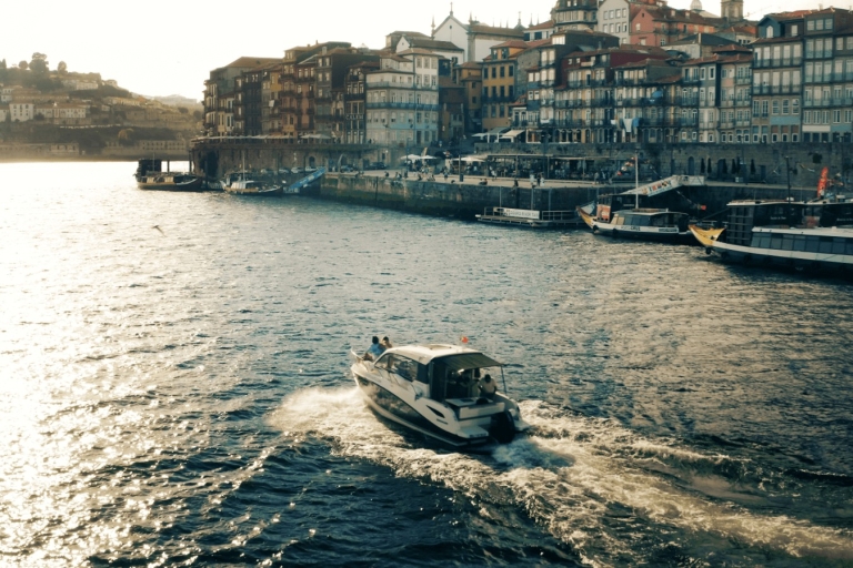 Oporto: Excursión Privada en Barco por el Río Duero