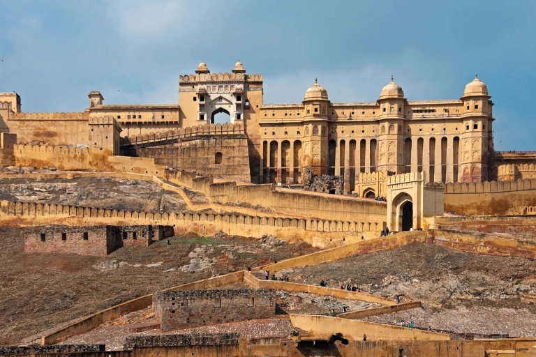 Vanuit New Delhi: privétour door Jaipur per supersnelle treinTour met 2e klas bank