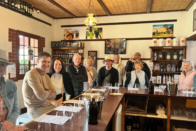 Da Adelaide: Tour di degustazione di Barossa Valley di un giorno interoDa Adelaide: tour di degustazione di vini di un&#039;intera giornata nella Barossa Valley