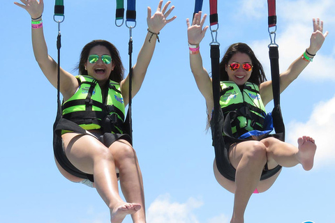 Cancun: Parasailing over Cancun Bay