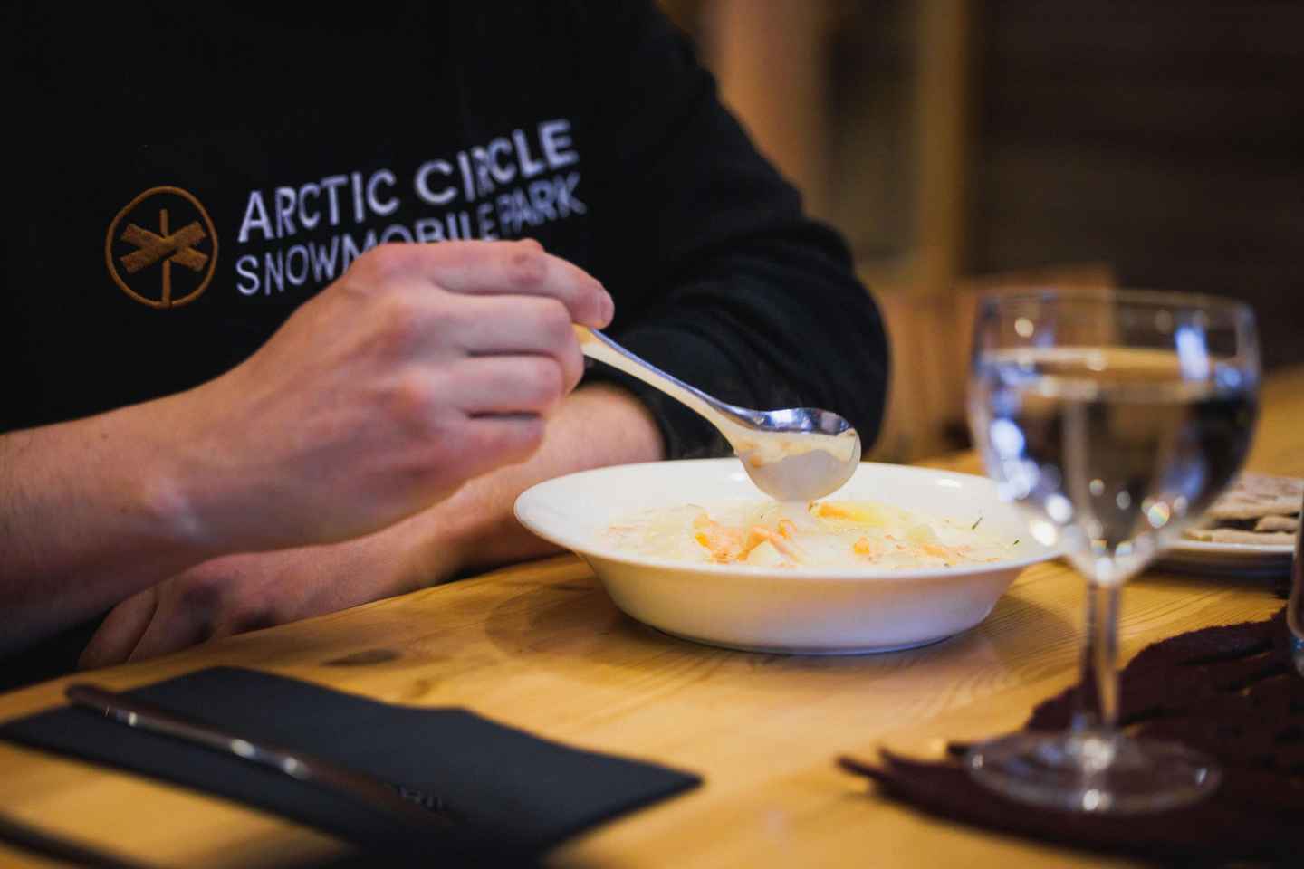 Rovaniemi: Arctic Circle Highlights by Snowmobile