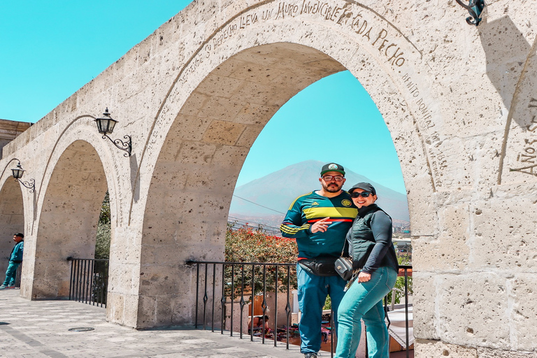 Arequipa city tour with panoramic bus