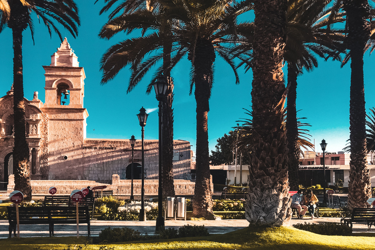 Visita a la ciudad de Arequipa en autobús panorámico