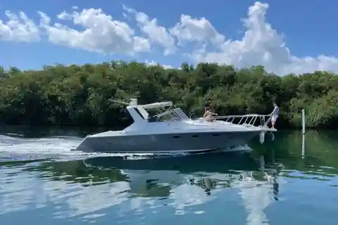 Cancún: Private Yacht Tour