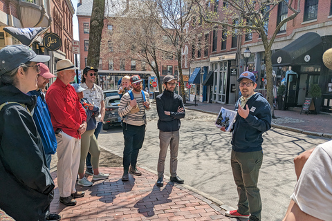 بورتلاند، مين: جولة سير على الأقدام بصحبة مرشد للتعرف على التاريخ الأسودبورتلاند، ماين: جولة سيرًا