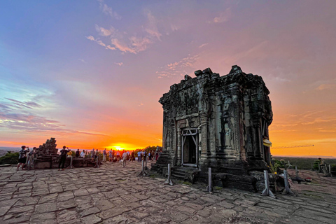 Siem Reap: volledige dag Angkor Wat-tempelervaring met zonsondergangVolledige dag privé-ervaring van Angkor met zonsondergang