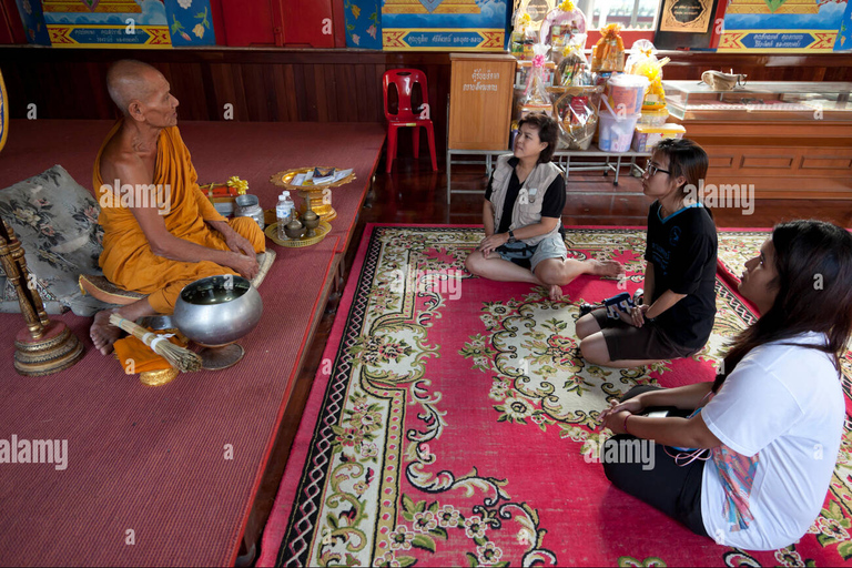 Siem Reap: półdniowa poranna wycieczka po mieście - tylko przez TukTukPółdniowa wycieczka po mieście tylko przez TukTuk