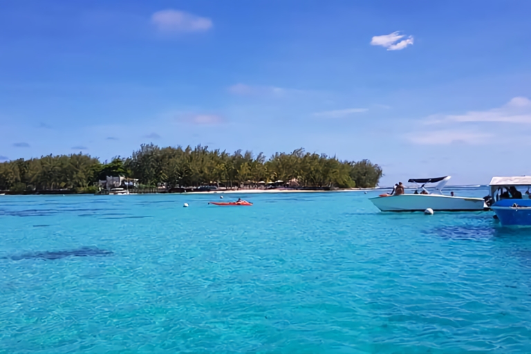 Na południe od Mauritiusa Quadbike i Snorkeling Blue BayOpcja standardowa
