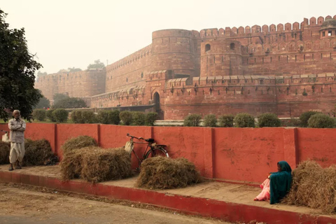 Från Delhi: - Soluppgång Taj Mahal &amp; Agra privat turnéPrivat dagsutflykt från Delhi till Taj Mahal och Agra med all inclusive