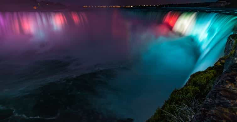 Wodospad Niagara Nocna Wycieczka Piesza Z Rejsem Statkiem Z Fajerwerkami Getyourguide 7007