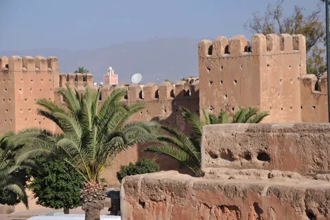 Agadir: Taroudant e Tiout Day Trip & Tajine