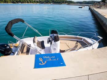 Poreč: Tour privado de snorkel con bebidas