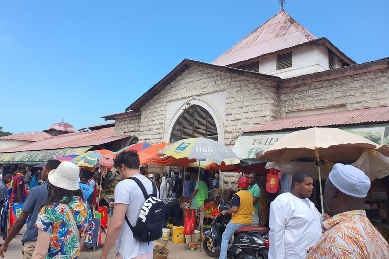 Zanzibar: Excursão a Stone Town e Ilha PrisãoCaminhada em Stone Town e viagem de 1 dia para a Ilha da Prisão