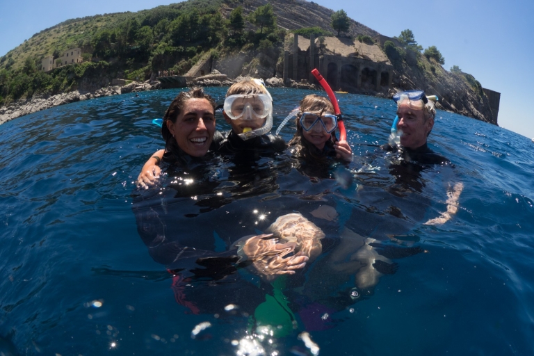 Plongée en apnée guidée par un biologiste marin depuis Sorrente