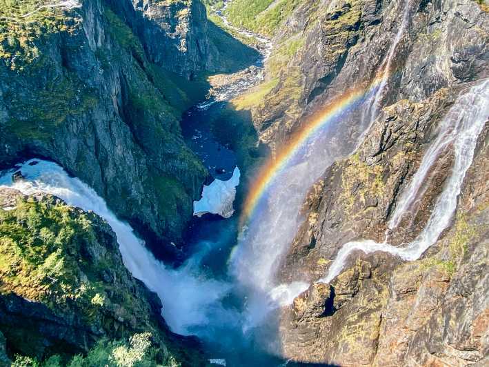 Van Eidfjord: Vøringfossen Waterfall Nature Tour met gids