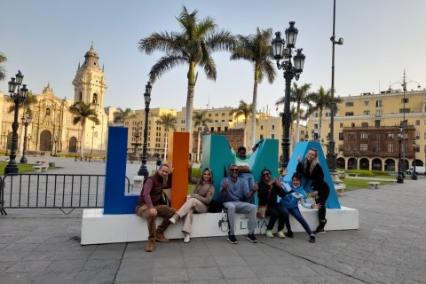 Lima Walking Tour und Katakomben