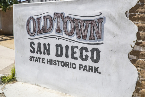 Old Town History Tour - A Walk Through Time