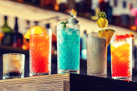 Bratislava: 1-Hour Unlimited Cocktails Experience