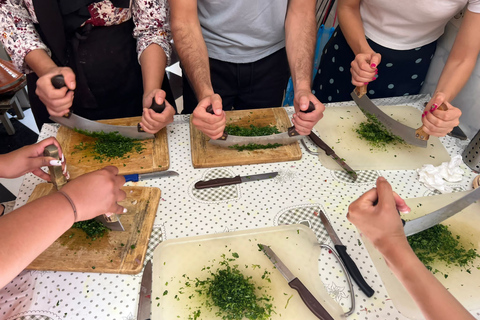 Aula de culinária com a família Marrakech