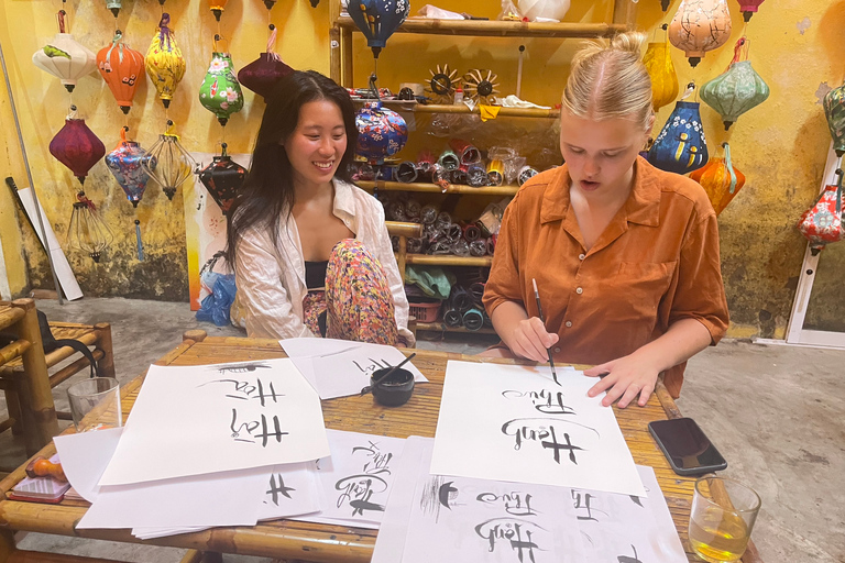 Traditional Painting on Bamboo script class Traditional Painting on Bamboo workshop