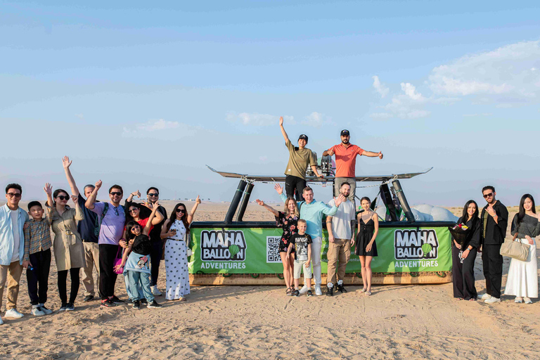 Dubai: Paseo en Globo Aerostático al Amanecer con Traslados