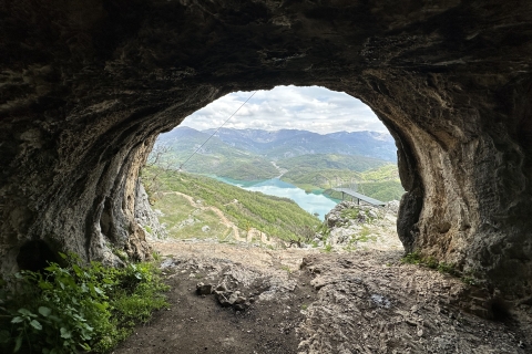 Von Durres: Wanderung zum Berg Gamti mit Blick auf den Bovilla-See